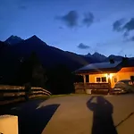 Panzió Nebenhaus Sagritzerwirt Großkirchheim