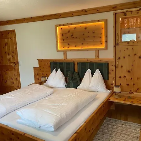 Bed & Breakfast Nebenhaus Sagritzerwirt *