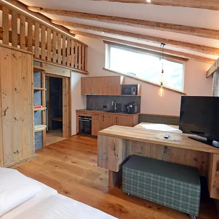 Bed & Breakfast Nebenhaus Sagritzerwirt